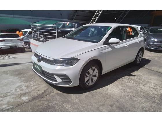 VOLKSWAGEN POLO 1.0 MPI MANUAL VOLKSWAGEN POLO 1.0 MPI MANUAL